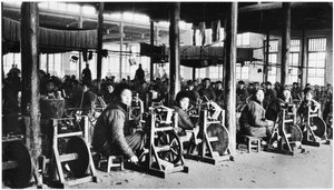 Usine dirigée par des Chinois près de Chihsien, vers 1930 - Chinese Photographer